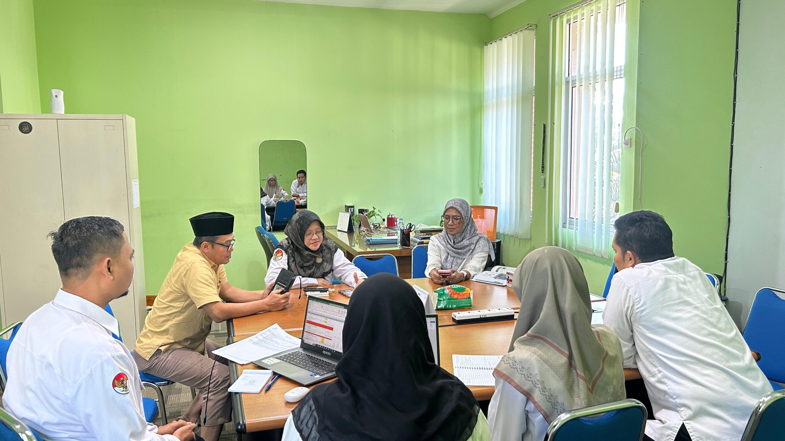 LPM UIN Siber Syekh Nurjati Cirebon Bahas Penguatan Akreditasi Internasional dalam Rapat Bulanan